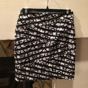 White House Black Market Floral Black White Skirt